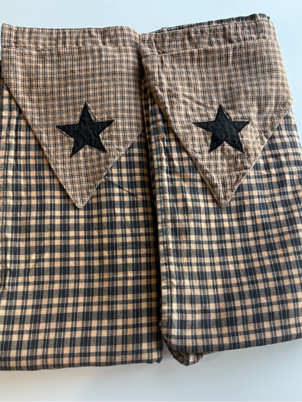 Plaid Star Accent Curtain Panels in Tan and Black